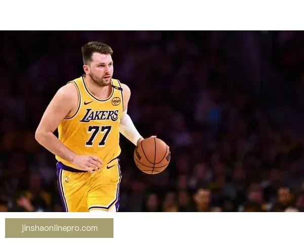 詹姆斯谈复出后努力磨合东契奇里夫斯打造球队新核心